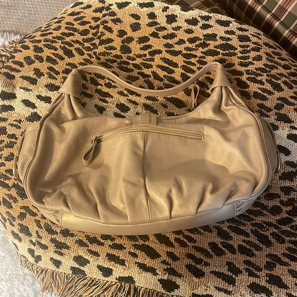 Michael Rome Designs Gold Shoulder Bag - Picture 2 of 7